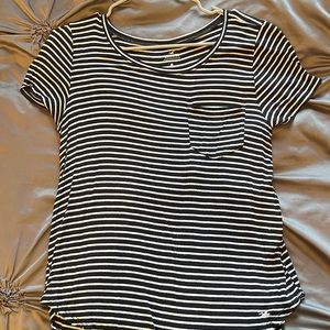 Hollister Tee